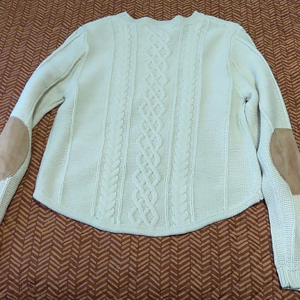 Cream Hi-Lo Sweater - Picture 5 of 6